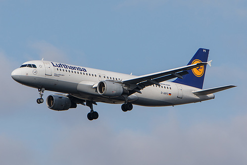 Germanwings Airbus A320-200 D-AIPS at London Heathrow Airport (EGLL/LHR)