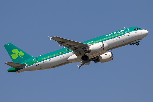 Aer Lingus Airbus A320-200 EI-DVJ at London Heathrow Airport (EGLL/LHR) Aer Lingus Airbus A320-200 EI-DVJ at London Heathrow Airport (EGLL/LHR)