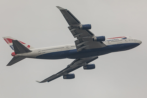 British Airways Boeing 747-400 G-BNLP at London Heathrow Airport (EGLL/LHR) British Airways Boeing 747-400 G-BNLP at London Heathrow Airport (EGLL/LHR)