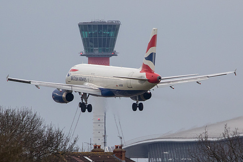 British Airways Airbus A320-200 G-EUUK at London Heathrow Airport (EGLL/LHR) British Airways Airbus A320-200 G-EUUK at London Heathrow Airport (EGLL/LHR)