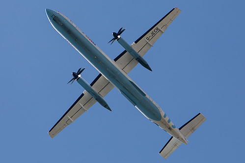 Flybe DHC Dash-8-400 G-JECR at London Heathrow Airport (EGLL/LHR)