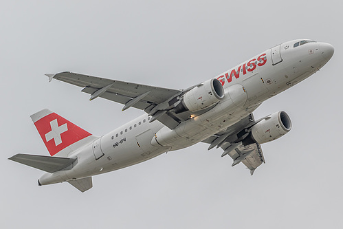 Swiss International Air Lines Airbus A319-100 HB-IPV at London Heathrow Airport (EGLL/LHR)