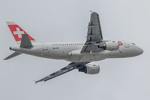 Swiss International Air Lines Airbus A319-100 HB-IPX at London Heathrow Airport (EGLL/LHR)