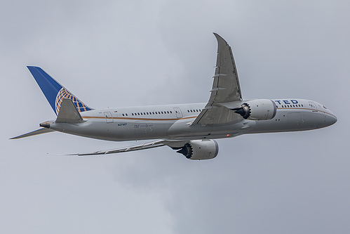 United Airlines Boeing 787-9 N27957 at London Heathrow Airport (EGLL/LHR)