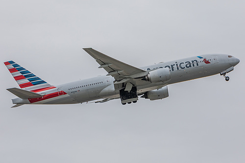American Airlines Boeing 777-200ER N765AN at London Heathrow Airport (EGLL/LHR) American Airlines Boeing 777-200ER N765AN at London Heathrow Airport (EGLL/LHR)