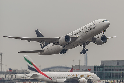 United Airlines Boeing 777-200ER N78017 at London Heathrow Airport (EGLL/LHR)