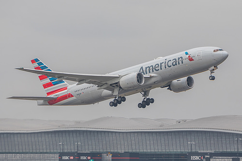 American Airlines Boeing 777-200ER N782AN at London Heathrow Airport (EGLL/LHR)