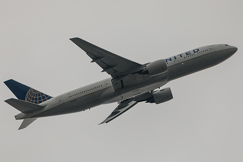 United Airlines Boeing 777-200ER N784UA at London Heathrow Airport (EGLL/LHR)