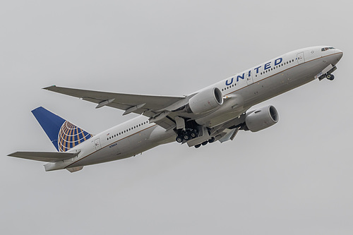 United Airlines Boeing 777-200ER N786UA at London Heathrow Airport (EGLL/LHR)