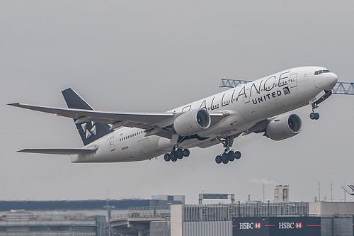 United Airlines Boeing 777-200ER N794UA at London Heathrow Airport (EGLL/LHR)