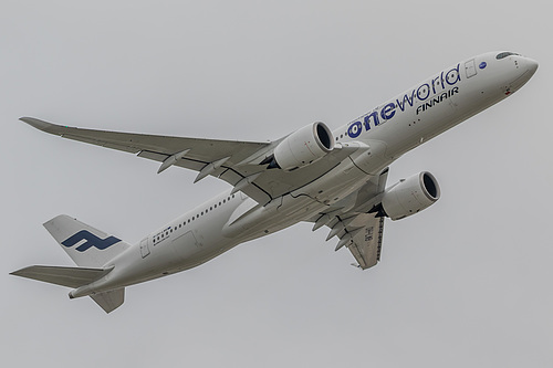 Finnair Airbus A350-900 OH-LWB at London Heathrow Airport (EGLL/LHR)