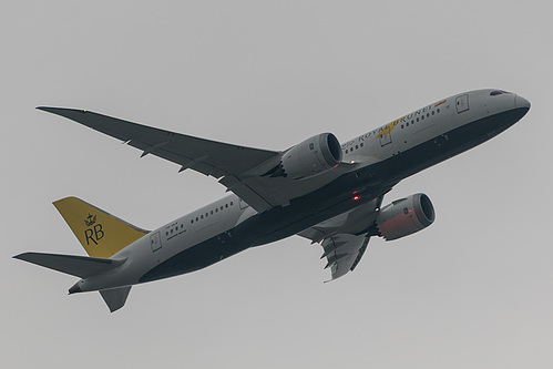 Royal Brunei Airlines Boeing 787-8 V8-DLB at London Heathrow Airport (EGLL/LHR) Royal Brunei Airlines Boeing 787-8 V8-DLB at London Heathrow Airport (EGLL/LHR)