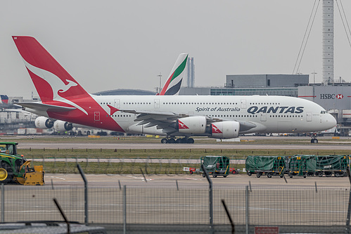 Qantas Airbus A380-800 VH-OQK at London Heathrow Airport (EGLL/LHR)