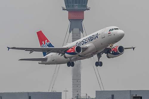 AirSERBIA Airbus A319-100 YU-APC at London Heathrow Airport (EGLL/LHR)