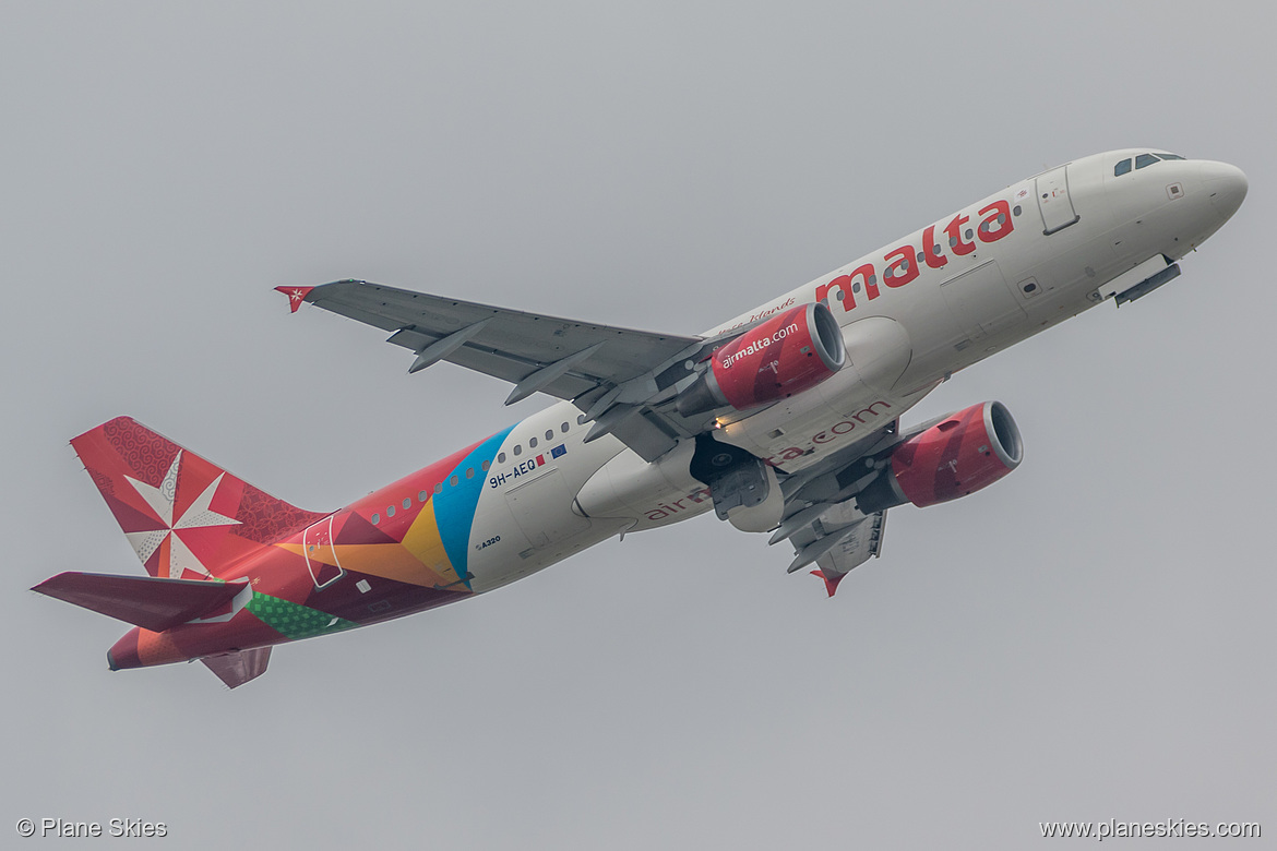 Air Malta Airbus A320-200 9H-AEQ at London Heathrow Airport (EGLL/LHR) Air Malta Airbus A320-200 9H-AEQ at London Heathrow Airport (EGLL/LHR)