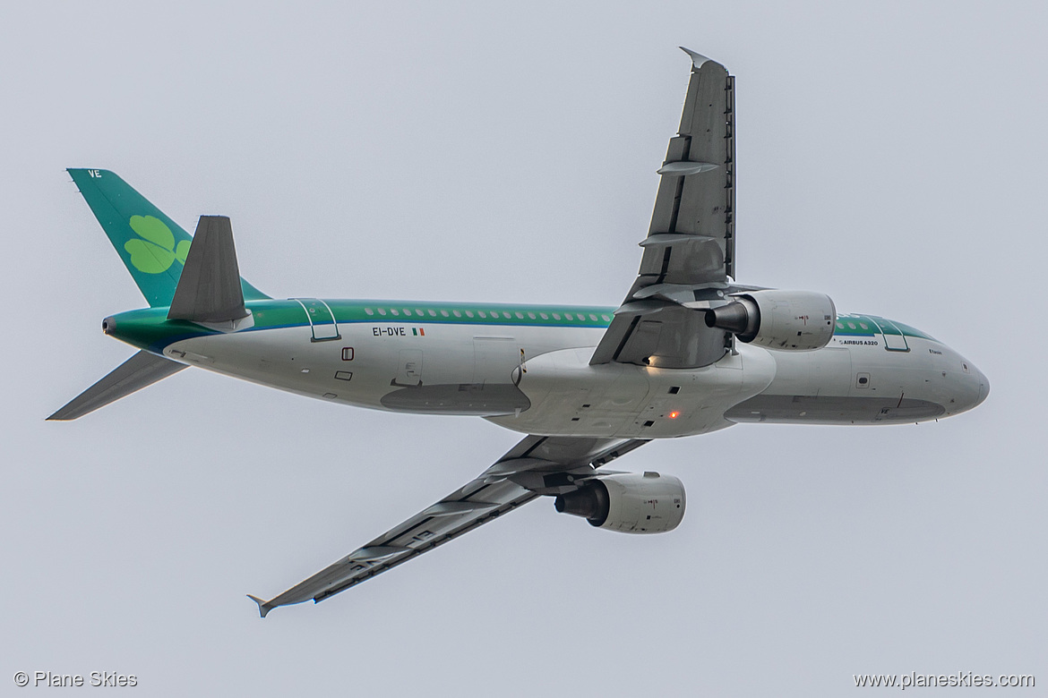 Aer Lingus Airbus A320-200 EI-DVE at London Heathrow Airport (EGLL/LHR)