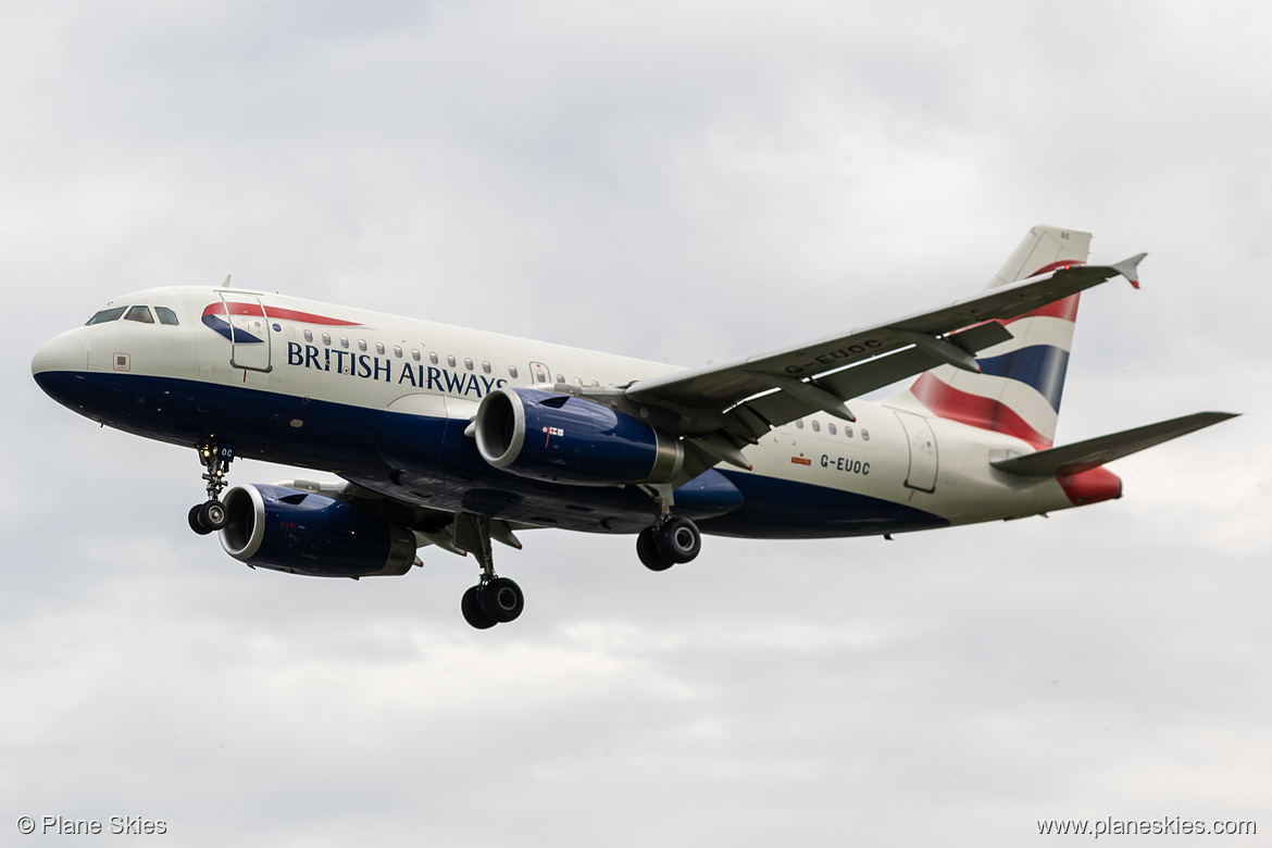 British Airways Airbus A319-100 G-EUOC at London Heathrow Airport (EGLL/LHR) British Airways Airbus A319-100 G-EUOC at London Heathrow Airport (EGLL/LHR)