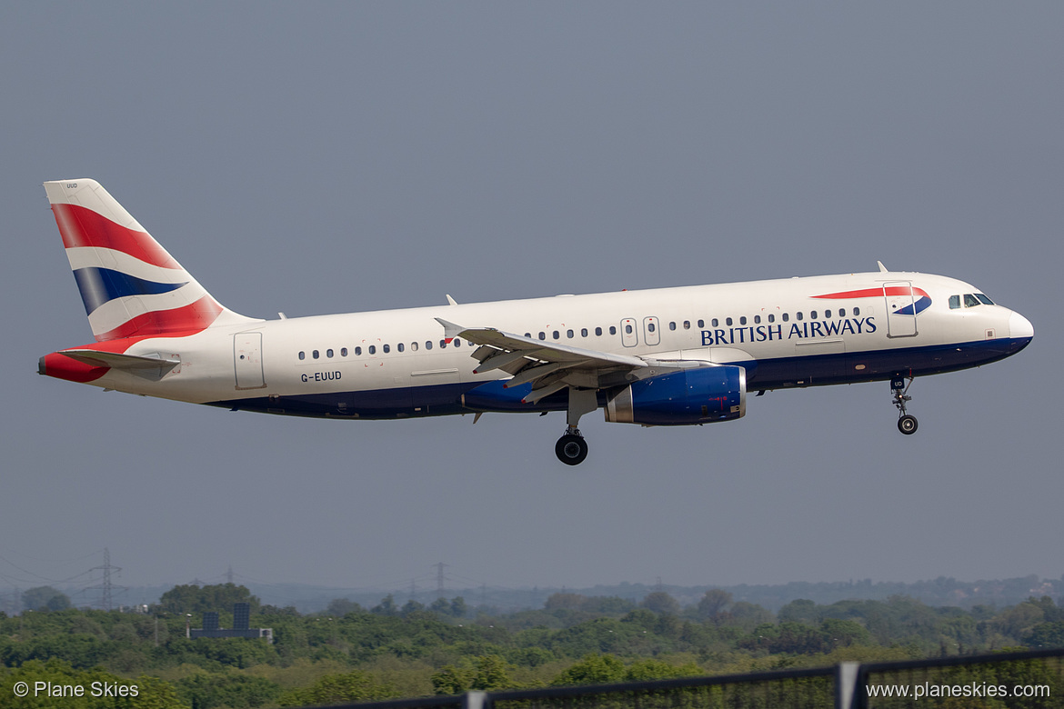 British Airways Airbus A320-200 G-EUUD at London Heathrow Airport (EGLL/LHR) British Airways Airbus A320-200 G-EUUD at London Heathrow Airport (EGLL/LHR)