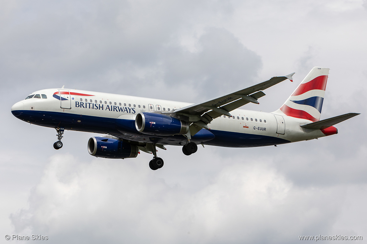 British Airways Airbus A320-200 G-EUUR at London Heathrow Airport (EGLL/LHR) British Airways Airbus A320-200 G-EUUR at London Heathrow Airport (EGLL/LHR)