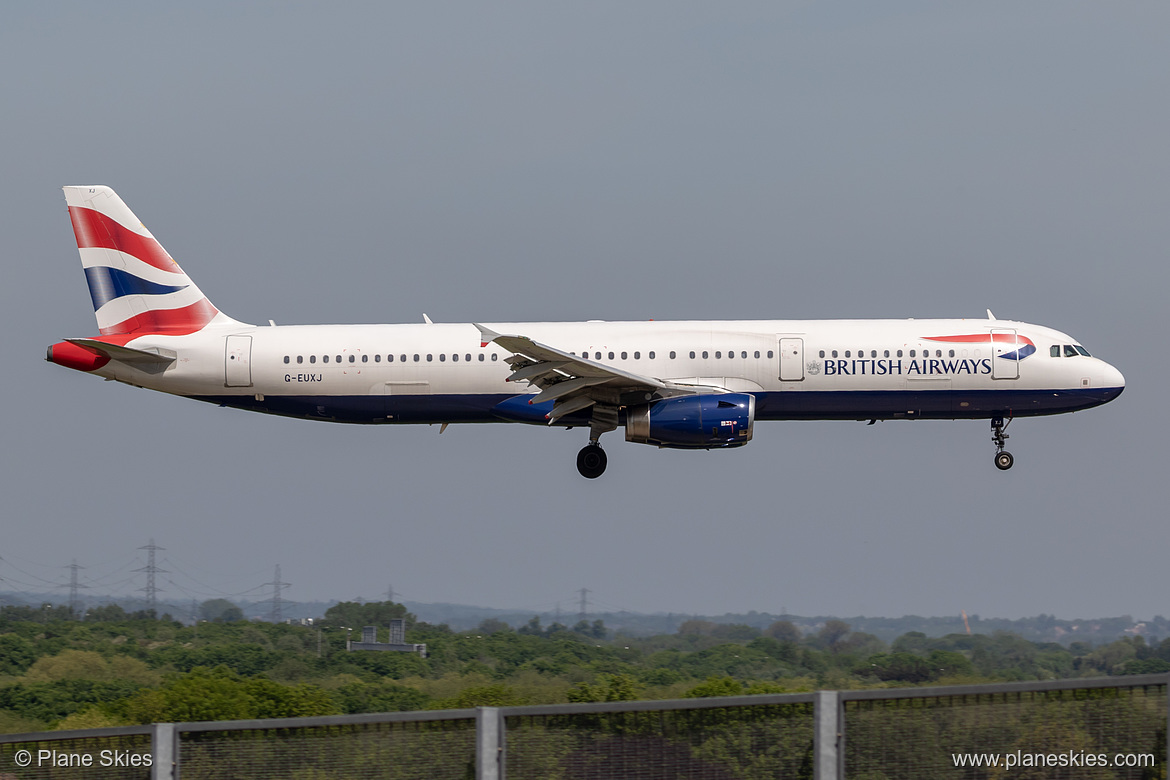 British Airways Airbus A321-200 G-EUXJ at London Heathrow Airport (EGLL/LHR) British Airways Airbus A321-200 G-EUXJ at London Heathrow Airport (EGLL/LHR)