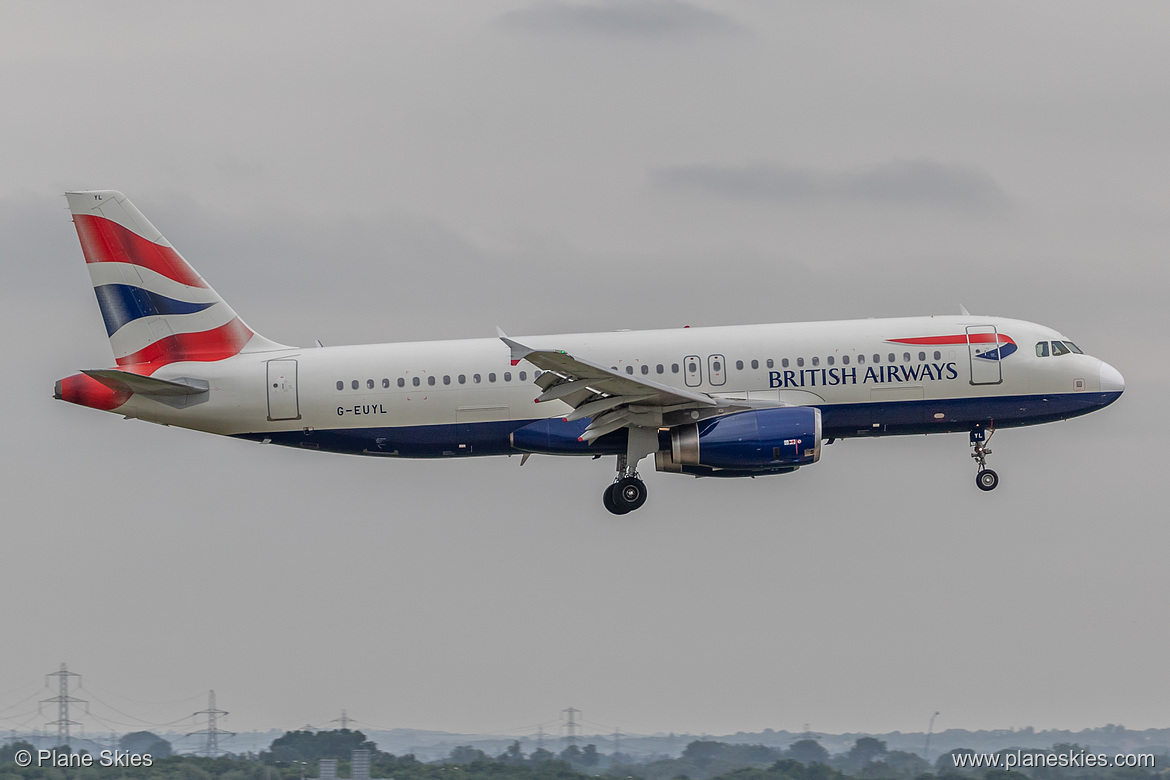 British Airways Airbus A320-200 G-EUYL at London Heathrow Airport (EGLL/LHR) British Airways Airbus A320-200 G-EUYL at London Heathrow Airport (EGLL/LHR)