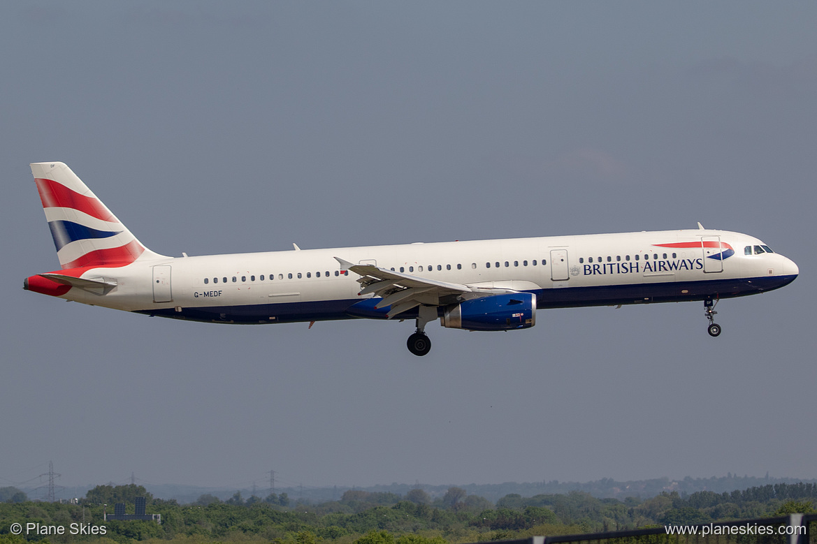 British Airways Airbus A321-200 G-MEDF at London Heathrow Airport (EGLL/LHR) British Airways Airbus A321-200 G-MEDF at London Heathrow Airport (EGLL/LHR)