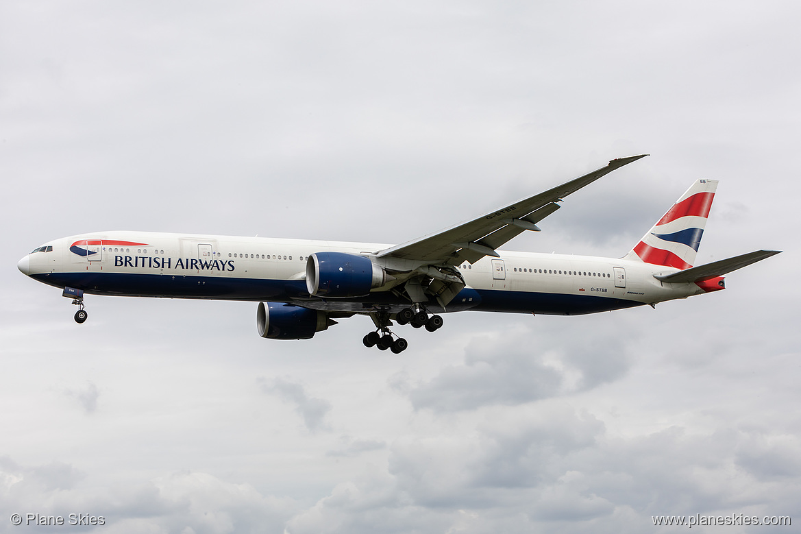 British Airways Boeing 777-300ER G-STBB at London Heathrow Airport (EGLL/LHR)