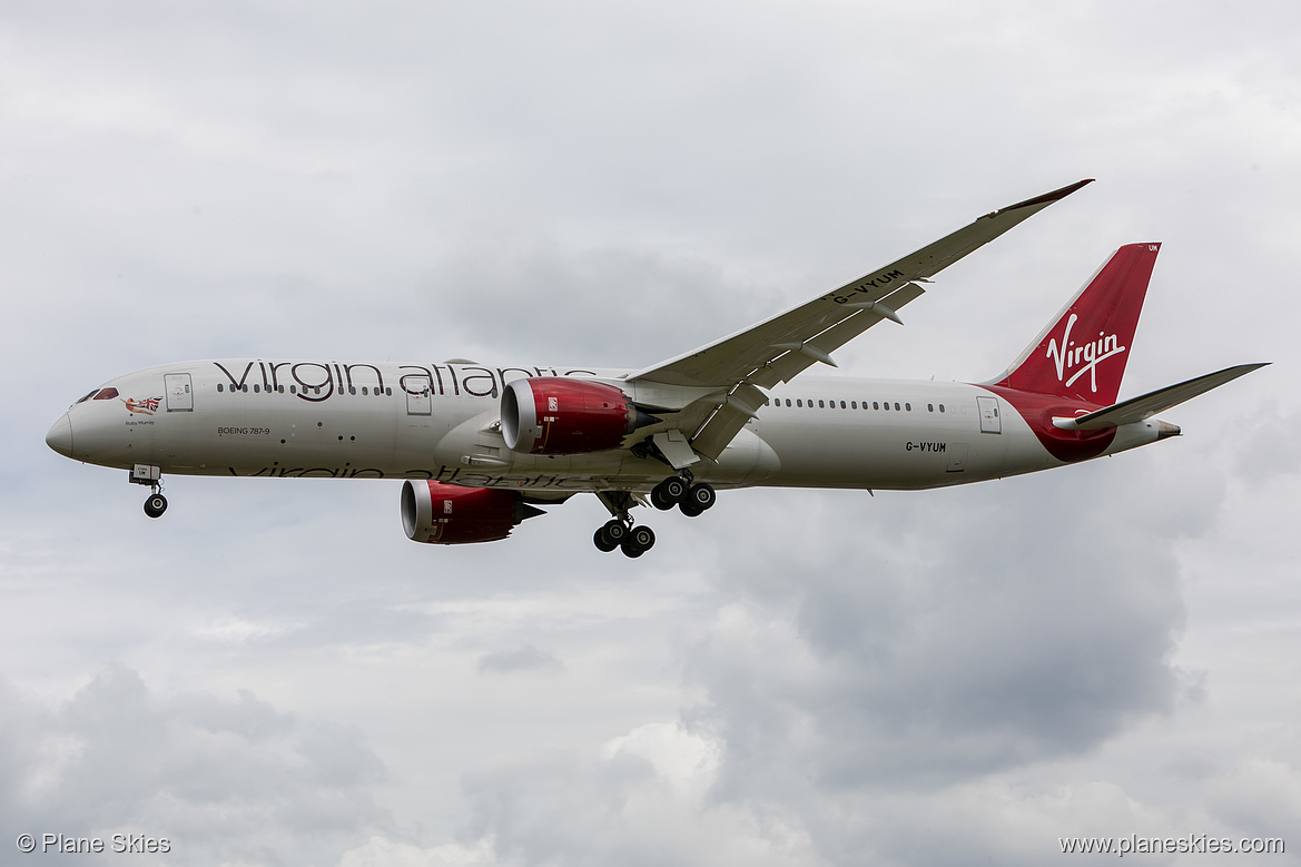 Virgin Atlantic Boeing 787-9 G-VYUM at London Heathrow Airport (EGLL/LHR)