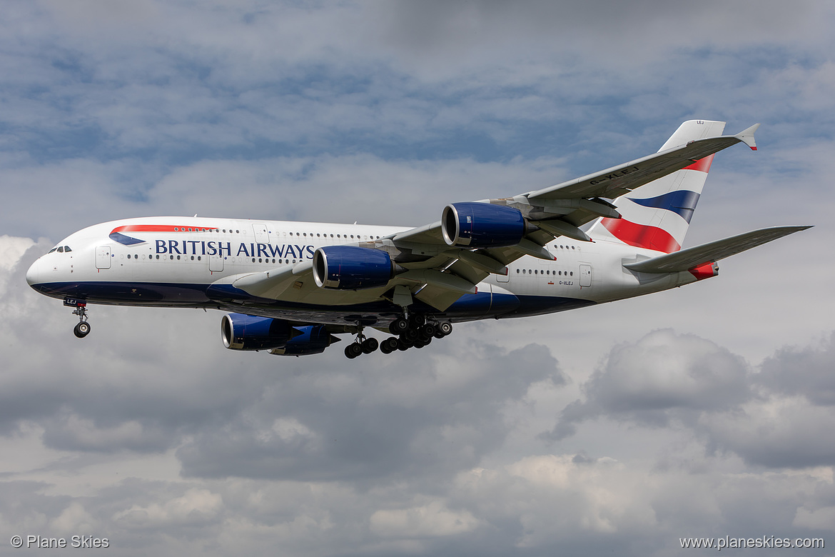 British Airways Airbus A380-800 G-XLEJ at London Heathrow Airport (EGLL/LHR) British Airways Airbus A380-800 G-XLEJ at London Heathrow Airport (EGLL/LHR)