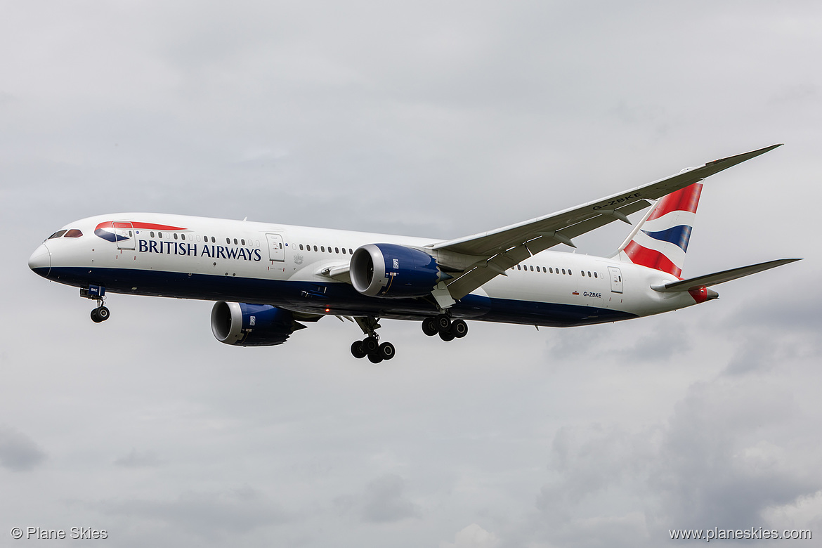 British Airways Boeing 787-9 G-ZBKE at London Heathrow Airport (EGLL/LHR)