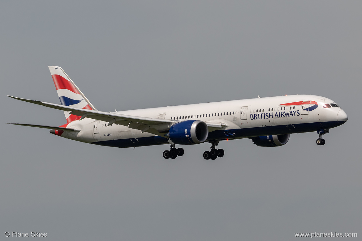 British Airways Boeing 787-9 G-ZBKL at London Heathrow Airport (EGLL/LHR) British Airways Boeing 787-9 G-ZBKL at London Heathrow Airport (EGLL/LHR)