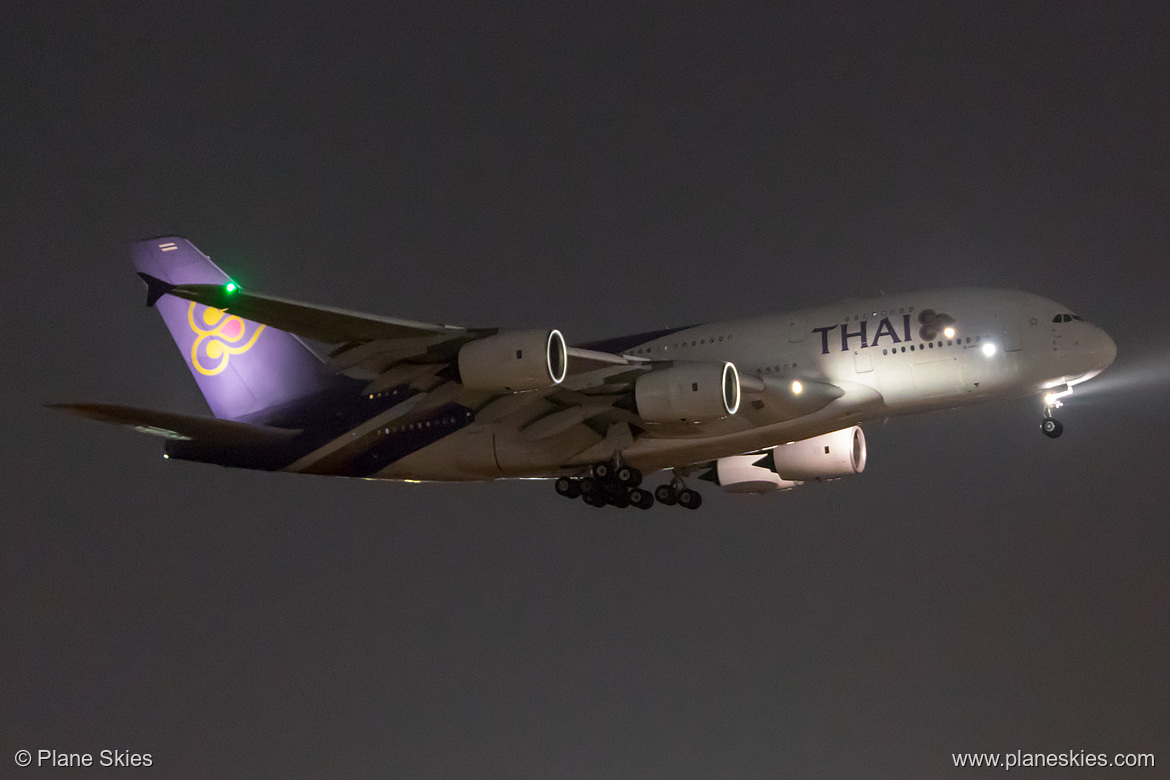 Thai Airways Airbus A380-800 HS-TUC at London Heathrow Airport (EGLL/LHR)