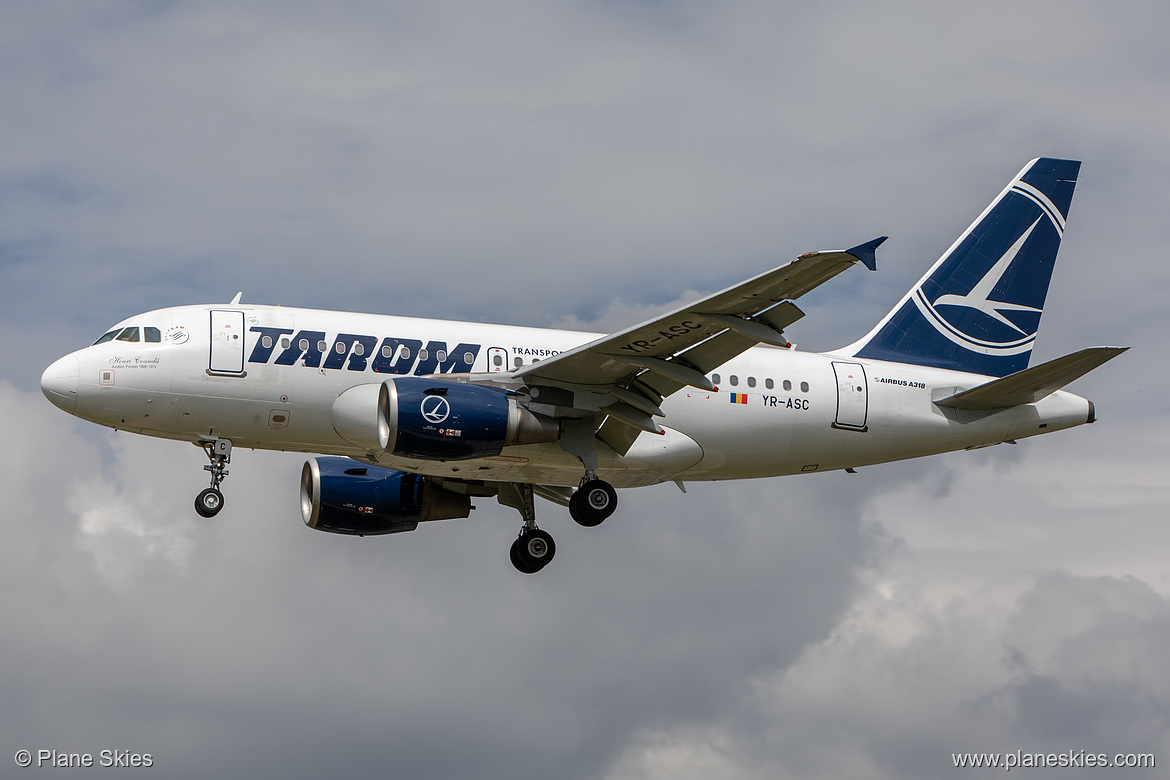 TAROM Airbus A318-100 YR-ASC at London Heathrow Airport (EGLL/LHR)