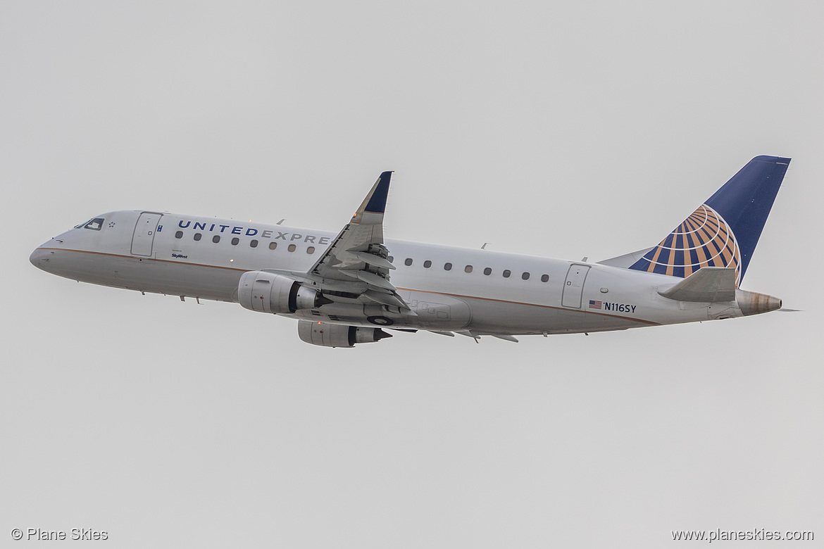 SkyWest Airlines Embraer ERJ-175 N116SY at San Francisco International Airport (KSFO/SFO)