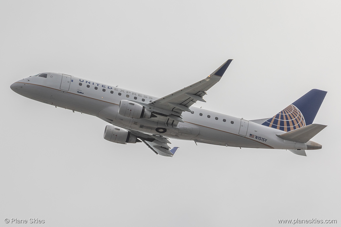 SkyWest Airlines Embraer ERJ-175 N151SY at San Francisco International Airport (KSFO/SFO)