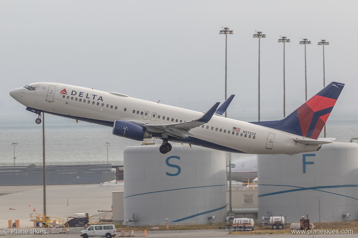 Delta Air Lines Boeing 737-800 N3733Z at San Francisco International Airport (KSFO/SFO) Delta Air Lines Boeing 737-800 N3733Z at San Francisco International Airport (KSFO/SFO)