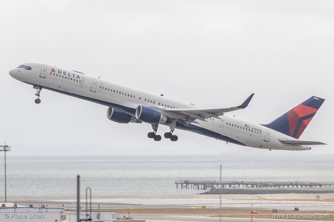 Delta Air Lines Boeing 757-300 N588NW at San Francisco International Airport (KSFO/SFO)