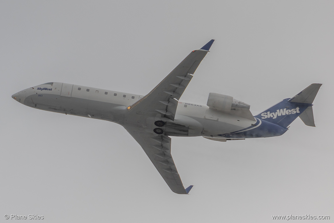 SkyWest Airlines Canadair CRJ-200 N863AS at San Francisco International Airport (KSFO/SFO) SkyWest Airlines Canadair CRJ-200 N863AS at San Francisco International Airport (KSFO/SFO)