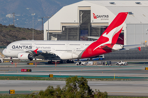 Qantas Airbus A380-800 VH-OQF at Los Angeles International Airport (KLAX/LAX)