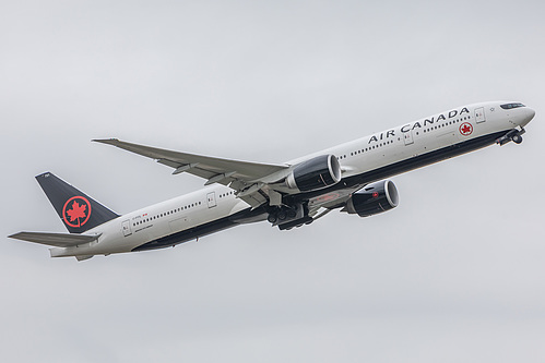 Air Canada Boeing 777-300ER C-FITL at London Heathrow Airport (EGLL/LHR) Air Canada Boeing 777-300ER C-FITL at London Heathrow Airport (EGLL/LHR)