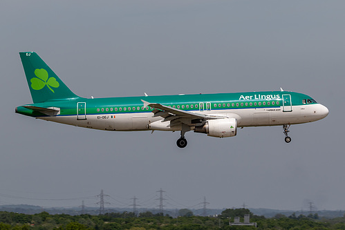 Aer Lingus Airbus A320-200 EI-DEJ at London Heathrow Airport (EGLL/LHR)