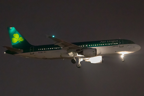 Aer Lingus Airbus A320-200 EI-DEJ at London Heathrow Airport (EGLL/LHR)