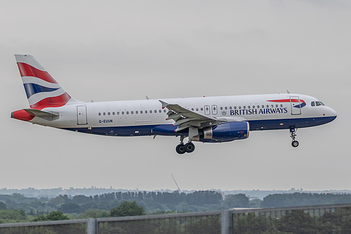 British Airways Airbus A320-200 G-EUUN at London Heathrow Airport (EGLL/LHR) British Airways Airbus A320-200 G-EUUN at London Heathrow Airport (EGLL/LHR)
