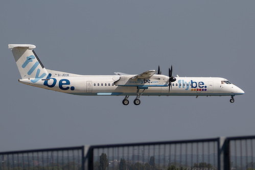 Flybe DHC Dash-8-400 G-JECR at London Heathrow Airport (EGLL/LHR)