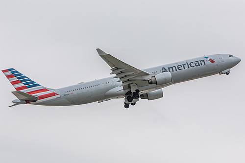 American Airlines Airbus A330-300 N275AY at London Heathrow Airport (EGLL/LHR)