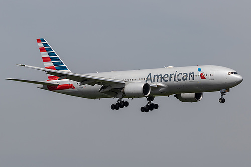 American Airlines Boeing 777-200ER N751AN at London Heathrow Airport (EGLL/LHR) American Airlines Boeing 777-200ER N751AN at London Heathrow Airport (EGLL/LHR)
