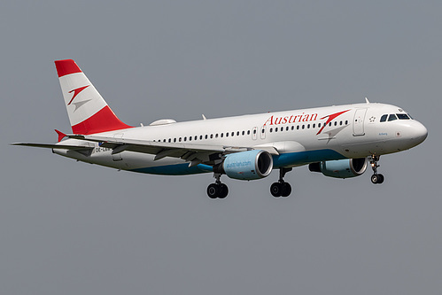 Austrian Airlines Airbus A320-200 OE-LBM at London Heathrow Airport (EGLL/LHR) Austrian Airlines Airbus A320-200 OE-LBM at London Heathrow Airport (EGLL/LHR)