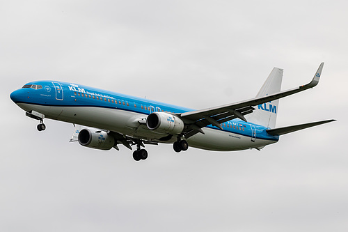 KLM Boeing 737-900 PH-BXT at London Heathrow Airport (EGLL/LHR)