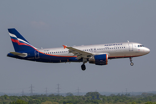 Aeroflot Airbus A320-200 VQ-BKT at London Heathrow Airport (EGLL/LHR)