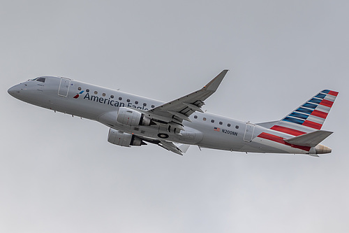 Compass Airlines Embraer ERJ-175 N200NN at San Francisco International Airport (KSFO/SFO)